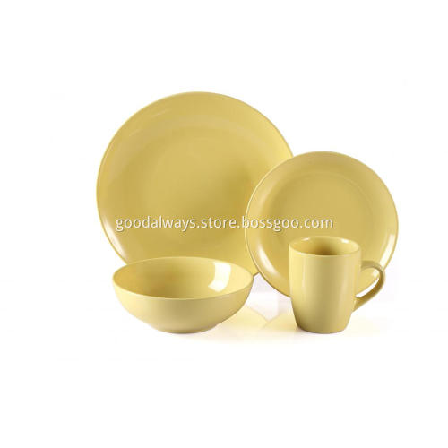 16 Piece Stoneware Dinner Set Plate Bowl Mug